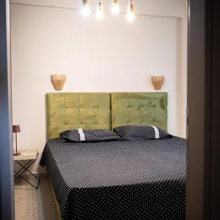 Sithoniars Luxury Two Floor Maisonette With Private Pool & Garden Nikiti (Sithonia)