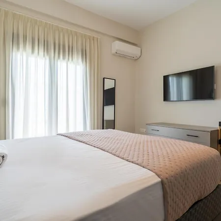 Sithoniars Luxury Two Floor Maisonette With Private Pool & Garden Hébergement de vacances