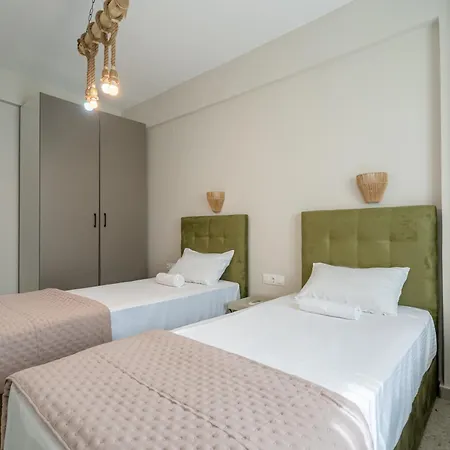Sithoniars Luxury Two Floor Maisonette With Private Pool & Garden