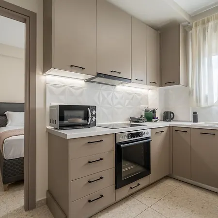 Sithoniars Luxury Two Floor Maisonette With Private Pool & Garden Hébergement de vacances