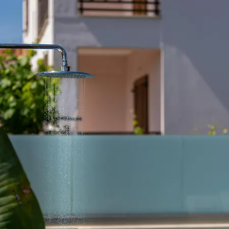 Sithoniars Luxury Two Floor Maisonette With Private Pool & Garden