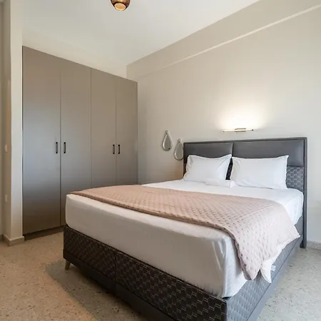 Hébergement de vacances Sithoniars Luxury Two Floor Maisonette With Private Pool & Garden *
