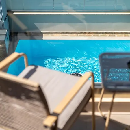Casa de Férias Sithoniars Luxury Two Floor Maisonette With Private Pool & Garden Nikiti (Sithonia)