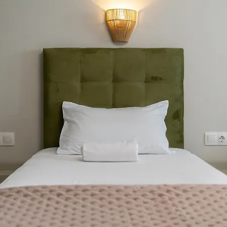 Sithoniars Luxury Two Floor Maisonette With Private Pool & Garden Hébergement de vacances *
