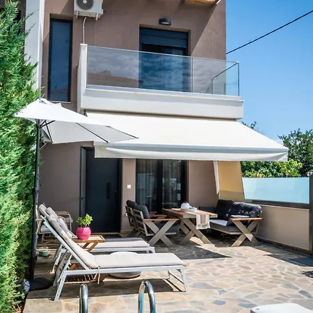 Sithoniars Luxury Two Floor Maisonette With Private Pool & Garden Nikiti (Sithonia)