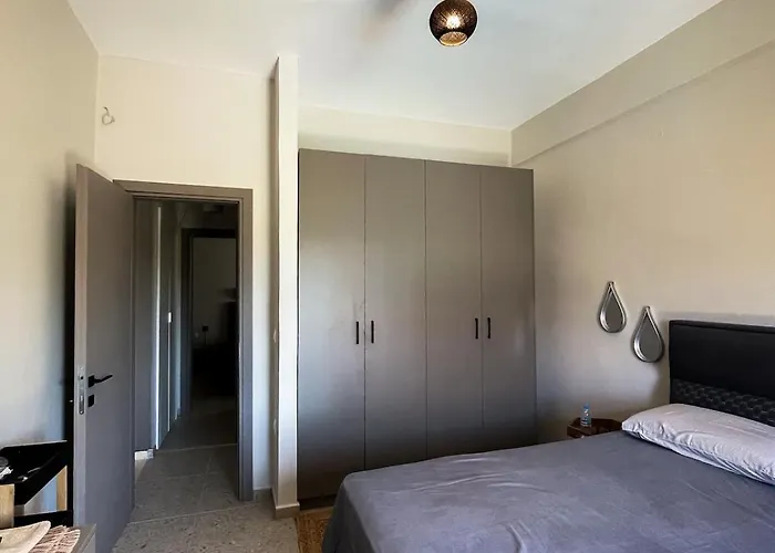 Dom wakacyjny Sithoniars Luxury Two Floor Maisonette With Private Pool & Garden